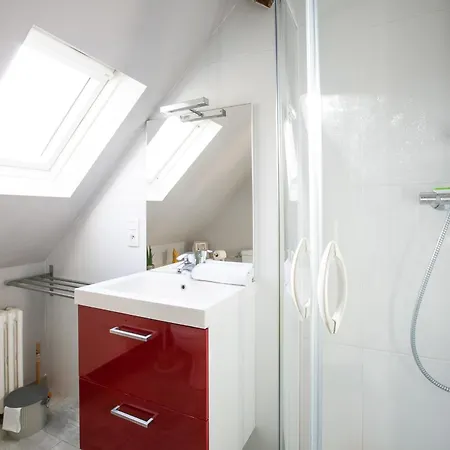 Holiday home L'eclat Wifi Jardin - Maison Angers