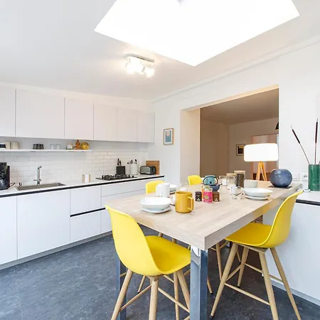 Holiday home L'eclat Wifi Jardin - Maison Angers
