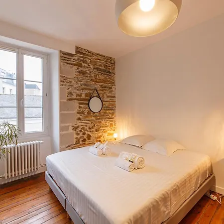 Holiday home L'eclat Wifi Jardin - Maison Angers